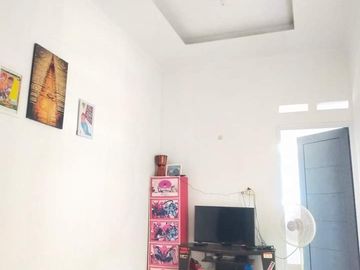 RUMAH TERMURAH DI JAKARTA SELATAN !!!! Dijual Cepat 1 unit rumah baru dekat Stasiun KA Tanjung Barat 750 M nego