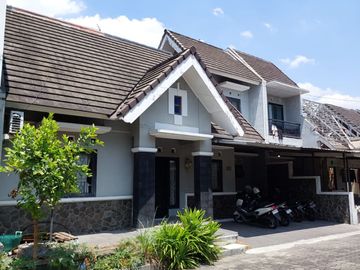 Rumah Cantik dan Nyaman di Perumahan Griya Kuantan