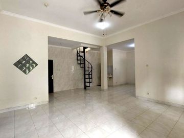 Rumah Cantik dan Nyaman di Perumahan Griya Kuantan