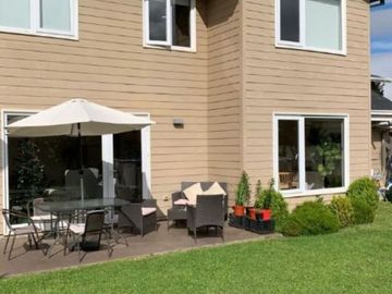 Hermosa casa en Condominio El Bayo $ 350.000----.