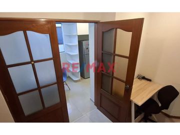 Vendo Duplex En La Av El Golf Con Cochera 173 M2