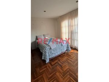Vendo Duplex En La Av El Golf Con Cochera 173 M2