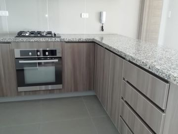 VENDO DEPARTAMENTO CON HERMOSA VISTA PANORAMICA - PRECIO OCASION EN JESUS MARIA