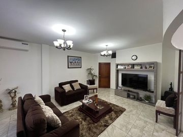 casa rentera de venta en manta zona norte