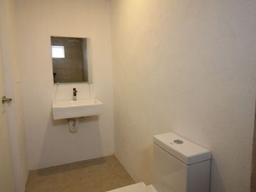 2 RECAMARAS, 2 BAÑOS COMPLETOS, AMPLIA BODEGA, NUEVO, 71 M2 MÁS 2 CAJONES DE ESTACIONAMIENTO MÁS BODEGA