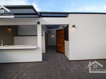 ESTRENA CASA EN FRAILES RESIDENCIAL