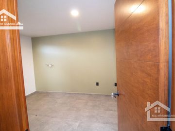 ESTRENA CASA EN FRAILES RESIDENCIAL