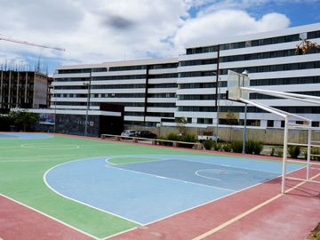 Departamento en renta con 2 recamaras y family room en Altos Juriquilla