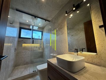 Espectacular Residencia de Lujo 4 recámaras, Lomas de Angelopolis 2 II , Puebla