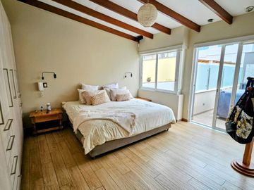 LINDA CASA REMODELADA A UNA CUADRA DEL MALECÓN DE MIRAFLORES
