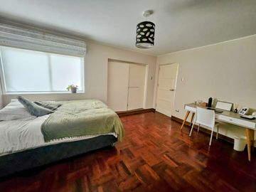 LINDA CASA REMODELADA A UNA CUADRA DEL MALECÓN DE MIRAFLORES