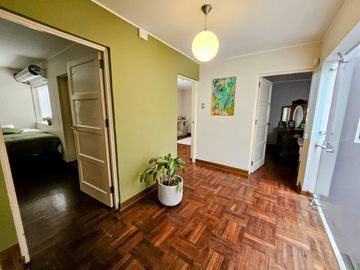 LINDA CASA REMODELADA A UNA CUADRA DEL MALECÓN DE MIRAFLORES