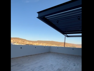LOMAS DEL  MOLINO 111  PRECIOSA CASA EN VENTA 2 PLANTAS  PRECIO DE VENTA 6,200,000.00  AMPLIA COCINA MODERNA Y DE  GRANITO NEGRO  ,CUARTO DE SERVICIO