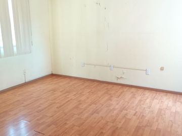Casa en Venta Esquina en Jardines del Bosque con Excelente Ubicación