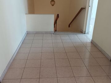 Casa en Venta Esquina en Jardines del Bosque con Excelente Ubicación