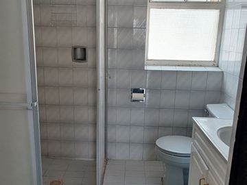 Casa en Venta Esquina en Jardines del Bosque con Excelente Ubicación