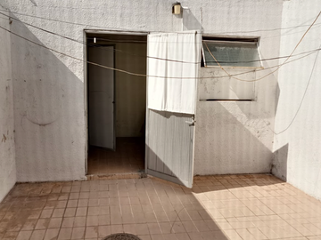 Casa en Venta Esquina en Jardines del Bosque con Excelente Ubicación
