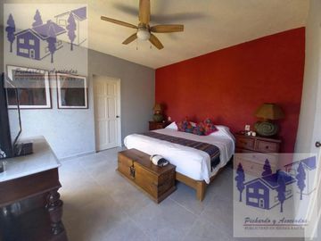 Casa En Venta En Ocotepec Cuernavaca Morelos 3 Recamaras Seminueva