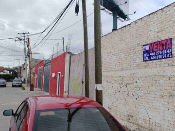 TERRENO EN VENTA A UNOS PASOS DE ACCESO NORTE, LATERAL CARRETERA A MATEHUALA Y AVENIDA MEXICO