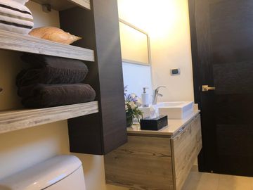 Casa en Venta de tres recamaras y amplio jardín en Vista Real