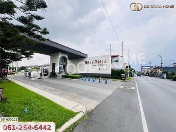 Twin house, Britannia Village, Kookot Station, Pathum Thani, near BTS Kookot