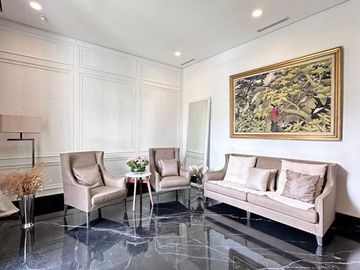 RUMAH MEWAH dgn BASEMENT, CARPORT LUAS di PERMATA HIJAU, JAKSEL