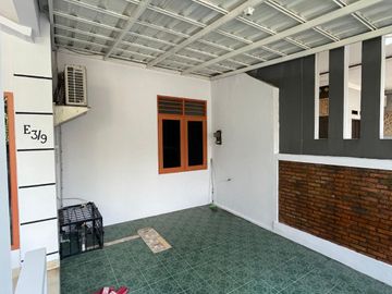 Rumah second siap huni  di Bintara Bekasi Barat
