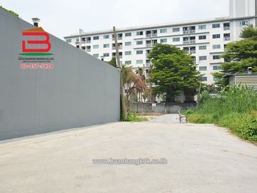 ที่ดินเปล่า ซอยรามอินทรา 65 แยก 27 เนื้อที่ 76 ตรว. ใกล้เพลินนารี่มอลล์ ถนนรามอินทรา แขวงจรเข้บัว เขตบางกะปิ กรุงเทพมหานคร