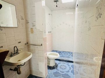 Casa En Venta | Terreno 123 M2 | Jardines De Morelos Secc. Lagos