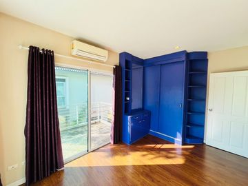 บ้านเดี่ยวในโครงการ เพอร์เฟคเพลส สันผีเสื้อ 3ห้องนอน 3ห้องน้ำ ติดถนนใหญ๋ เข้าออกเมืองสะดวก บรรยากาศเงียบสงบ