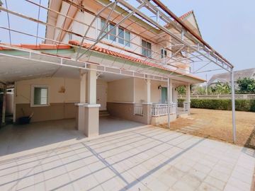 บ้านเดี่ยวในโครงการ บ้านนนนิภา แม่โจ้ หลังมุม พื้นที่สวนเยอะ 3ห้องนอน 3ห้องน้ำ ใกล้มหาลัยแม่โจ้