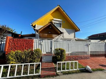 Casa a Pasos de Metro Las Parcelas, Maipu
