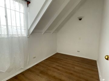 Casa a Pasos de Metro Las Parcelas, Maipu