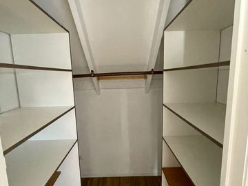Casa a Pasos de Metro Las Parcelas, Maipu
