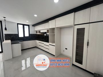 MODERNAS CASAS INDEPENDIENTES DE VENTA, Sector Ricaurte C1397