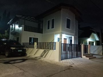 5br House for sale in Laguna Bel Air 2 with 2 Car Garage