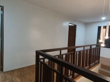 5br House for sale in Laguna Bel Air 2 with 2 Car Garage