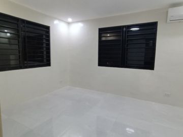 5br House for sale in Laguna Bel Air 2 with 2 Car Garage