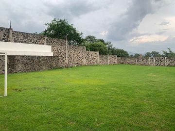 ¡Gran Oportunidad en Yautepec, Morelos!  Casa en Esquina con Amplias Amenidades y Excelente Ubicación