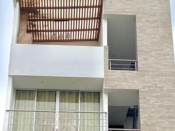 Departamento Duplex a la Venta en Santiago de Surco