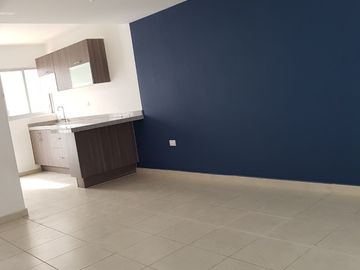VENTA CASA SONTERRA CON EXCEDENTE