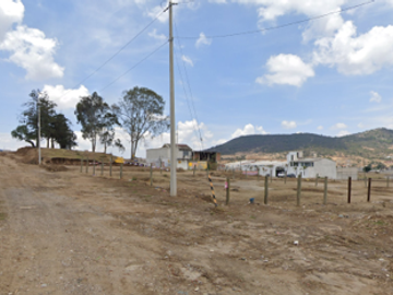 SE VENDE TERRENO