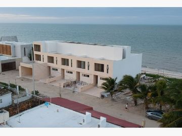 Lujosa Villa frente al mar de Telchac Puerto con 3 habitaciones