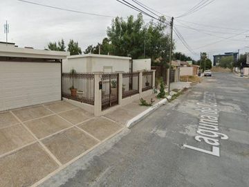 VENTA DE CASA EN LAGUNA DE CATEMACO, VALLE ALTO REYNOSA TAMAULIPAS. NO CREDITO.