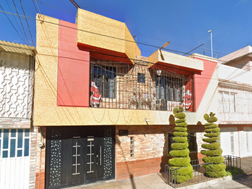 VENTA DE CASA EN IMPLORACION, BENITO JUAREZ, CD. NEZAHUALCOYOTL. EDOMEX. NO CREDITOS.