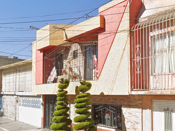 VENTA DE CASA EN IMPLORACION, BENITO JUAREZ, CD. NEZAHUALCOYOTL. EDOMEX. NO CREDITOS.