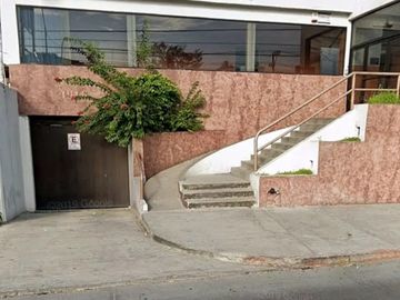 SE RENTA EDIFICIO