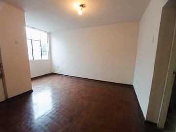 En venta Departamento de 92.85 m2 por remodelar en Pueblo Libre