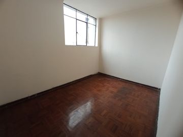 En venta Departamento de 92.85 m2 por remodelar en Pueblo Libre