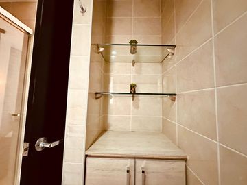 Aquilo Apartamento Amoblado en Poblado -  Ciudad del Río